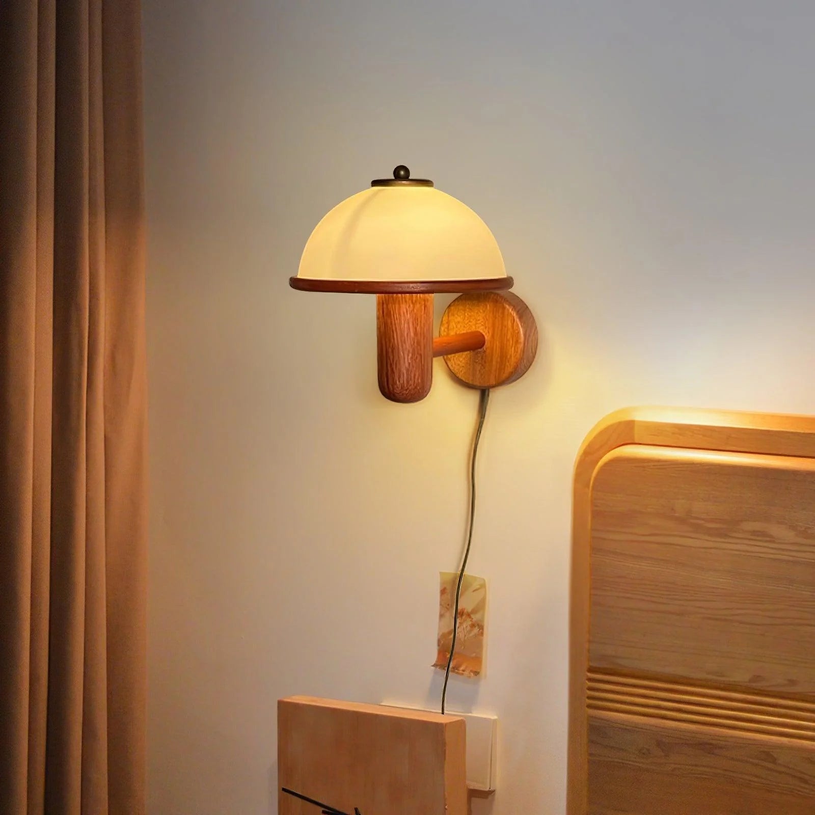 Waldkappenwandlampe
