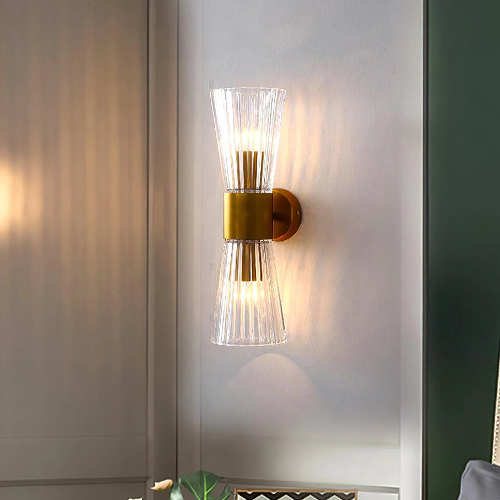 Modern Crystal Wall Sconce with Brass Finish