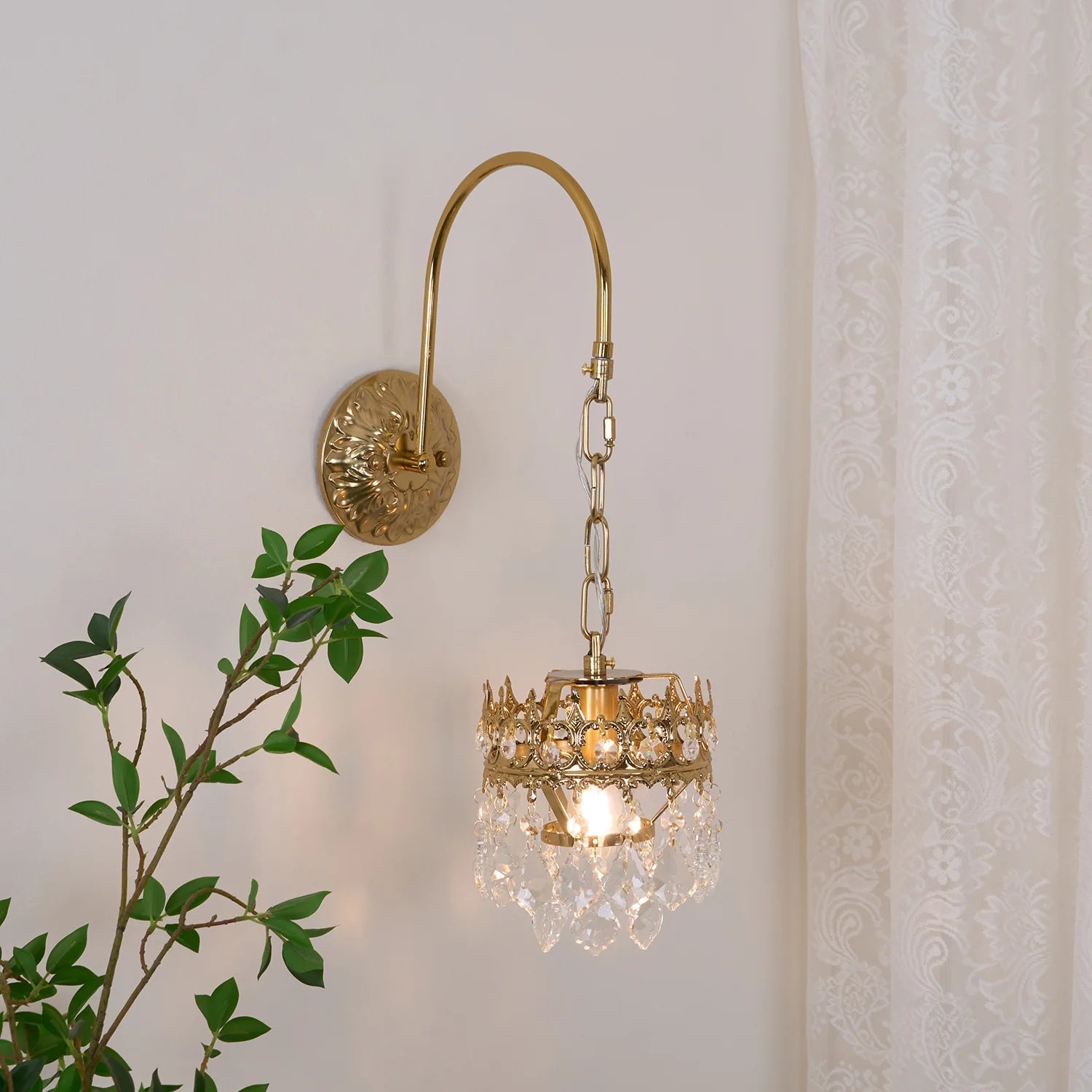 Klassische Kristall Wandleuchte mit warmem LED-Licht