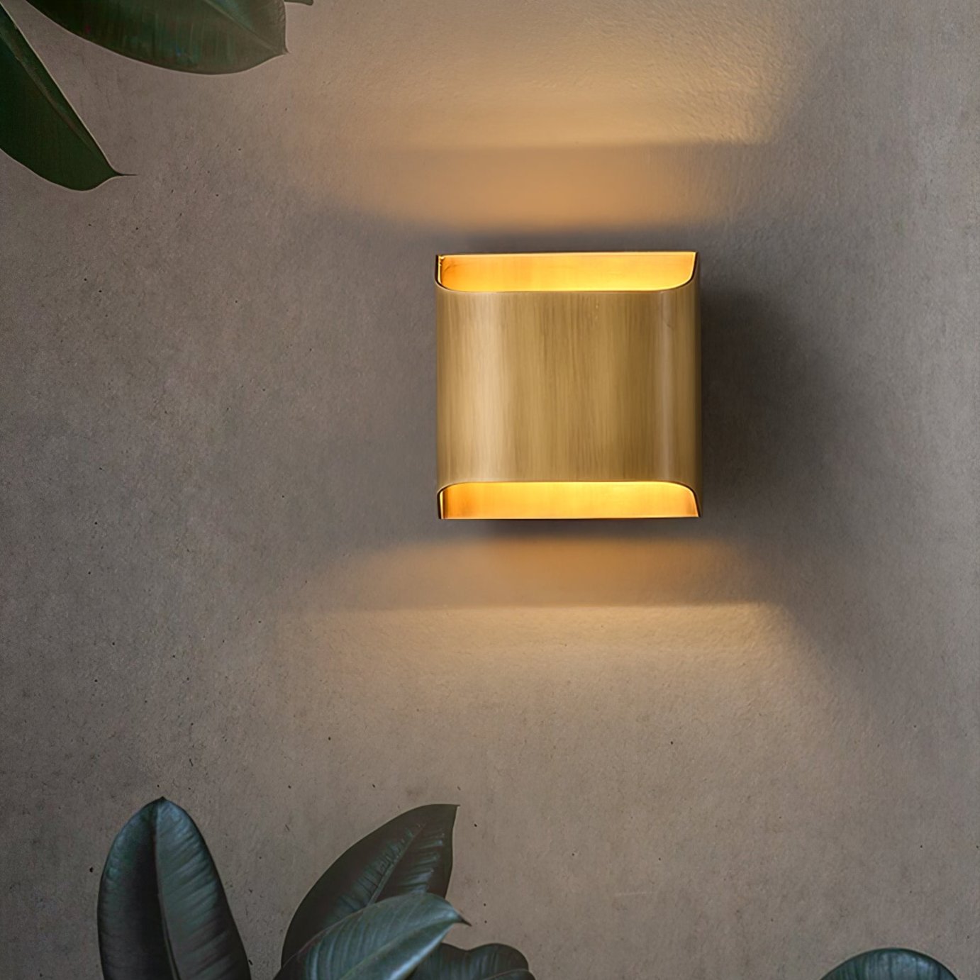 Leclerc Form Messinglampe