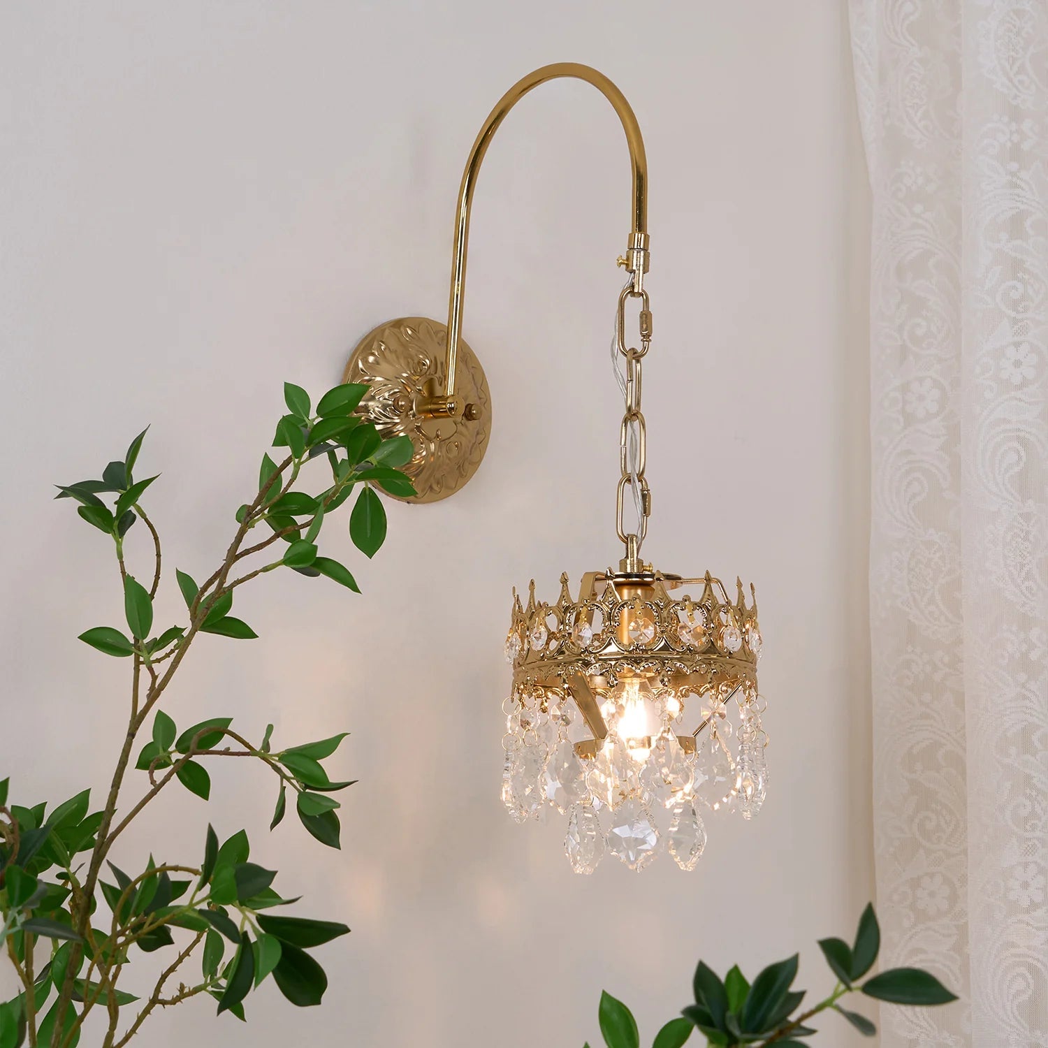 Klassische Kristall Wandleuchte mit warmem LED-Licht