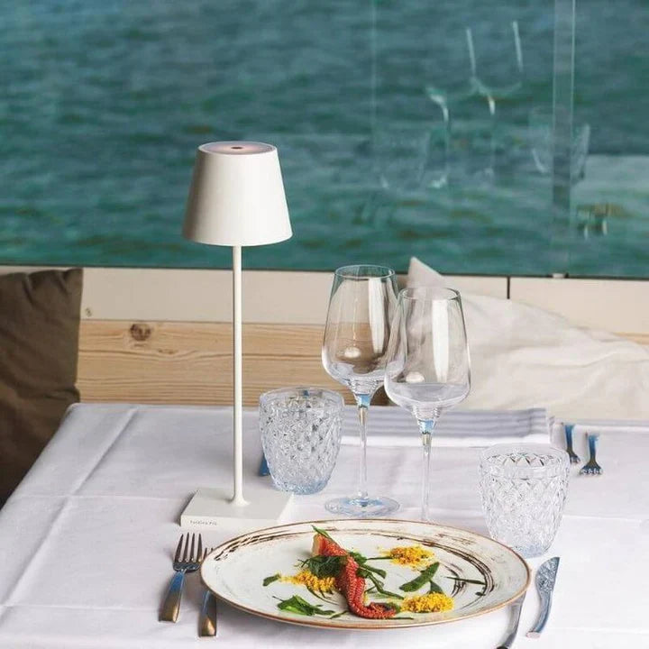 Elegante wasserdichte Tischlampe