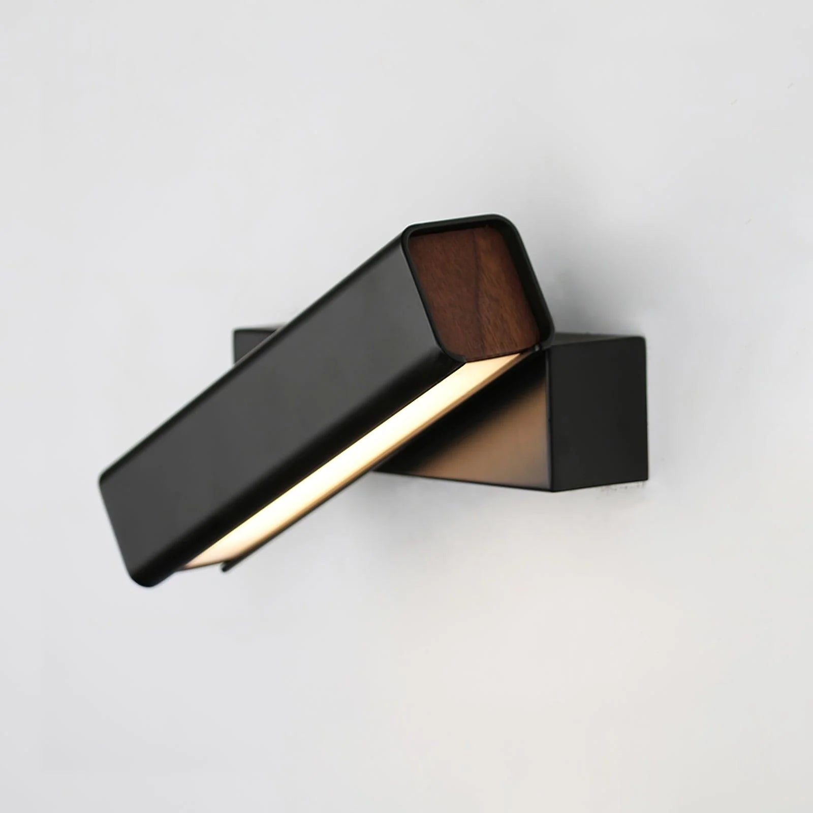 Moderne rotierende LED -Wandlampe
