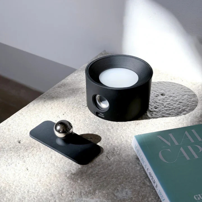 Kabellose Dimmbarer LED-Wandleuchte mit 360° Drehfunktion
