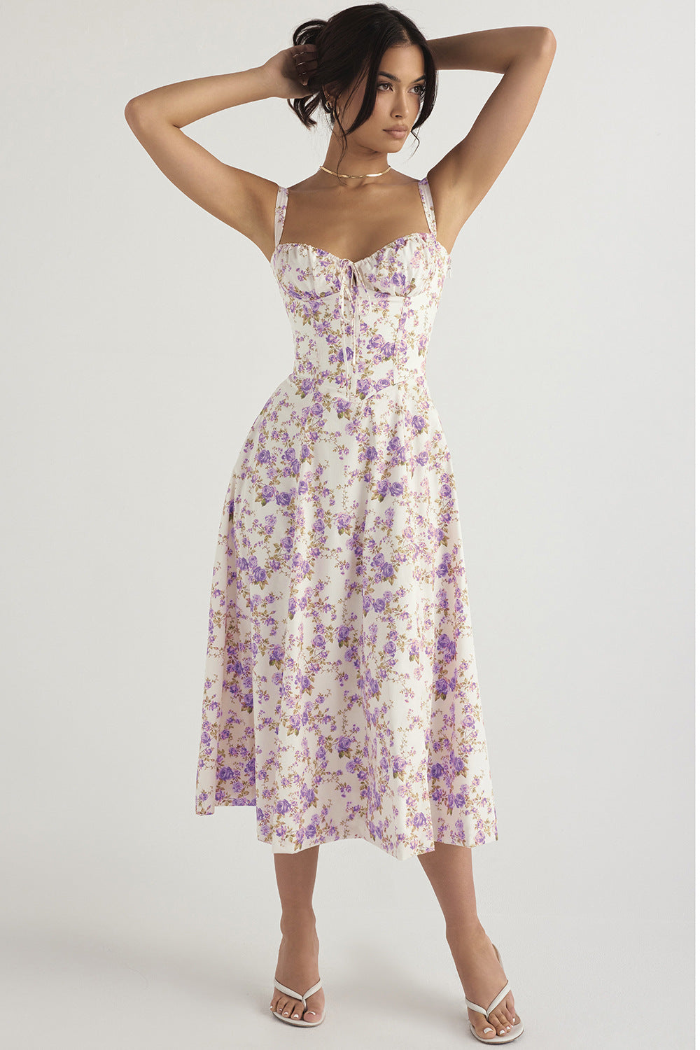 Midikleid mit Blumendruck und Schlitz