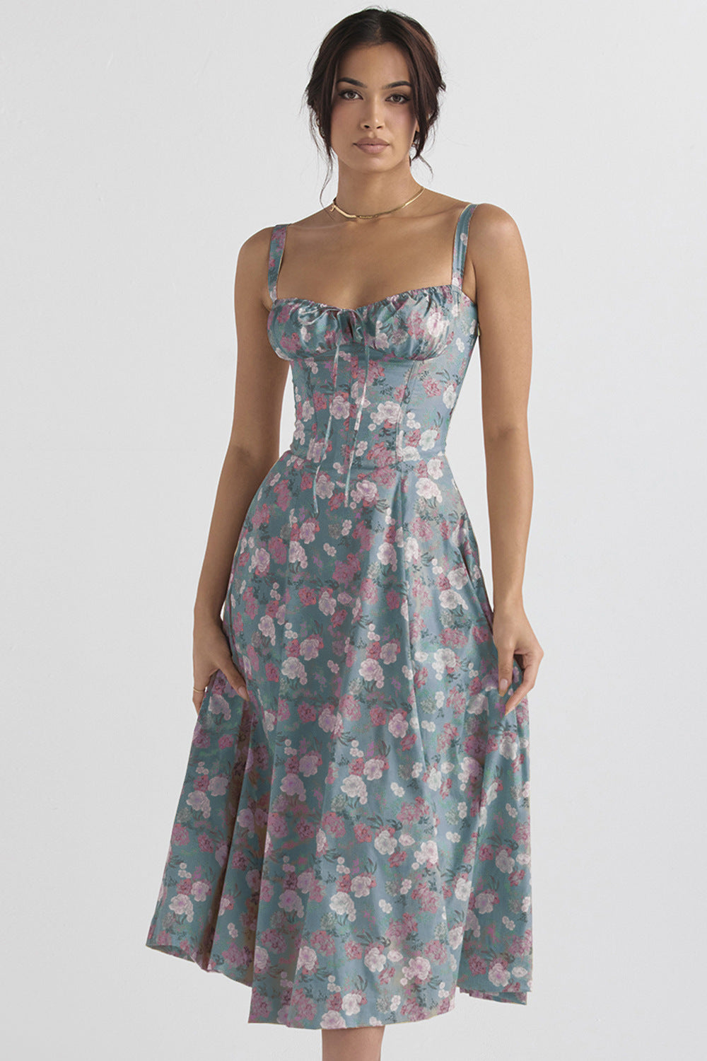 Midikleid mit Blumendruck und Schlitz