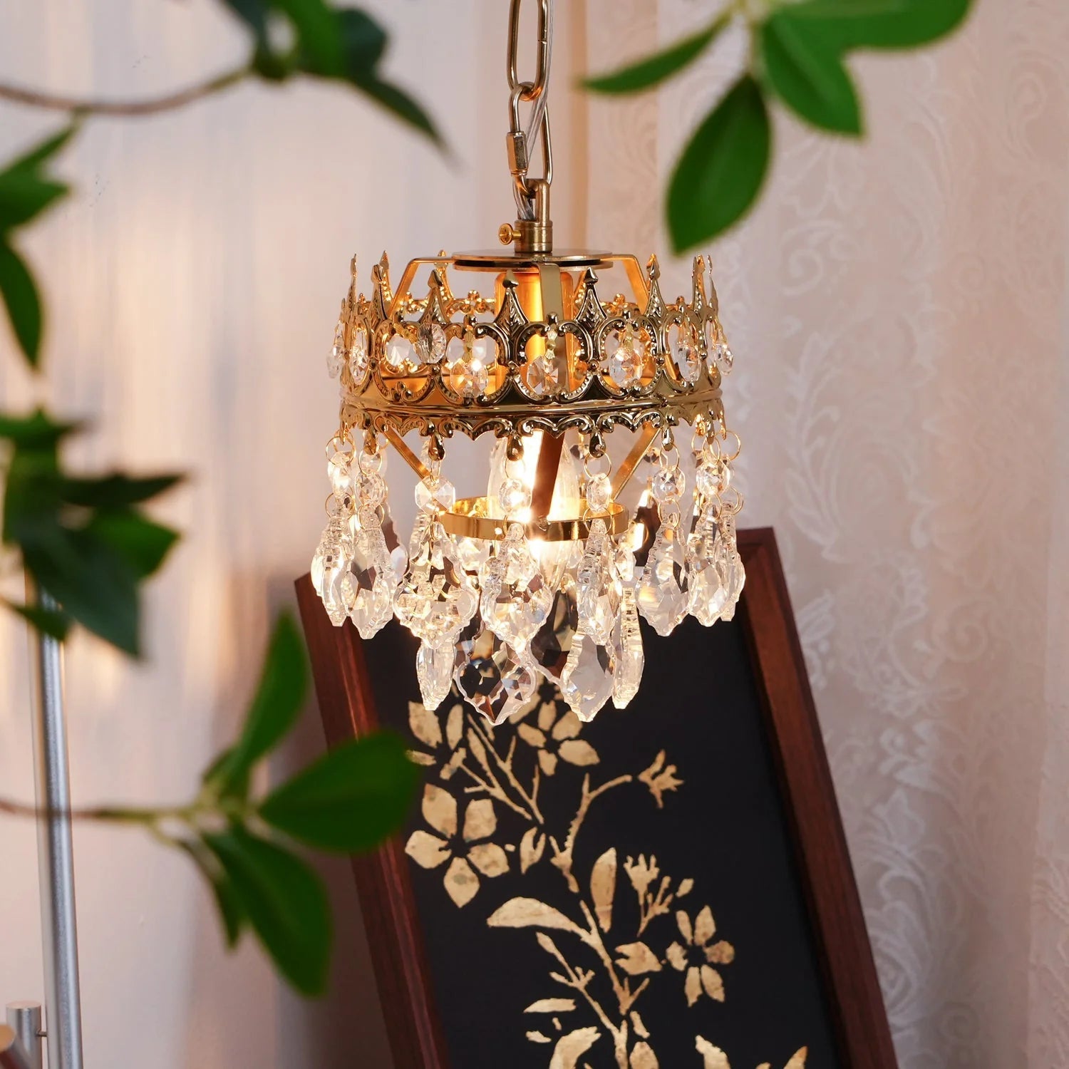 Klassische Kristall Wandleuchte mit warmem LED-Licht