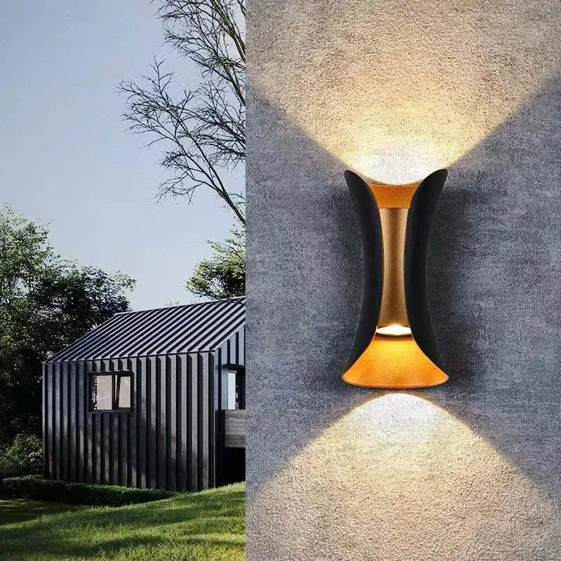 Orr Curved Outdoor LED Light – Wetterfeste Wandleuchte mit IP65 Schutz