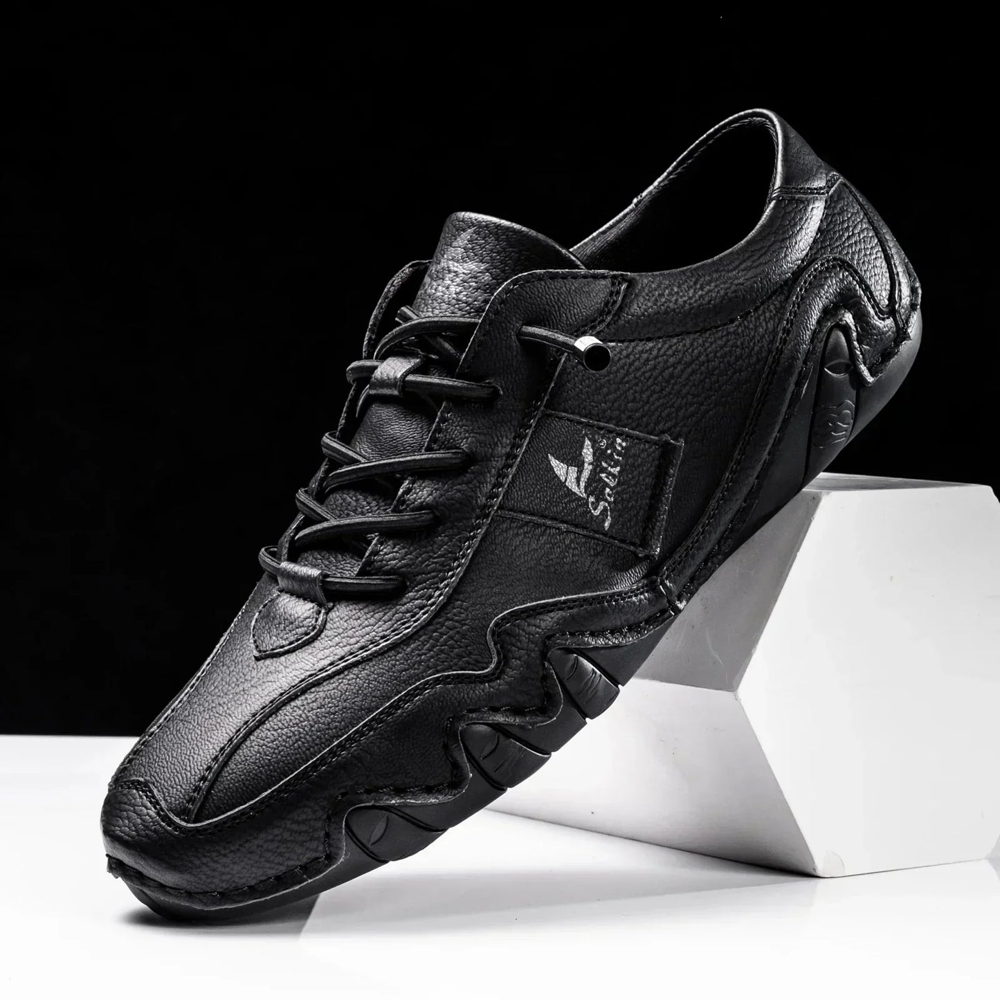 Komfortable Herren Lederschuhe mit rutschfester Sohl