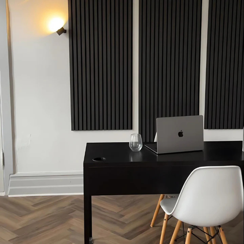 Kabellose Dimmbarer LED-Wandleuchte mit 360° Drehfunktion