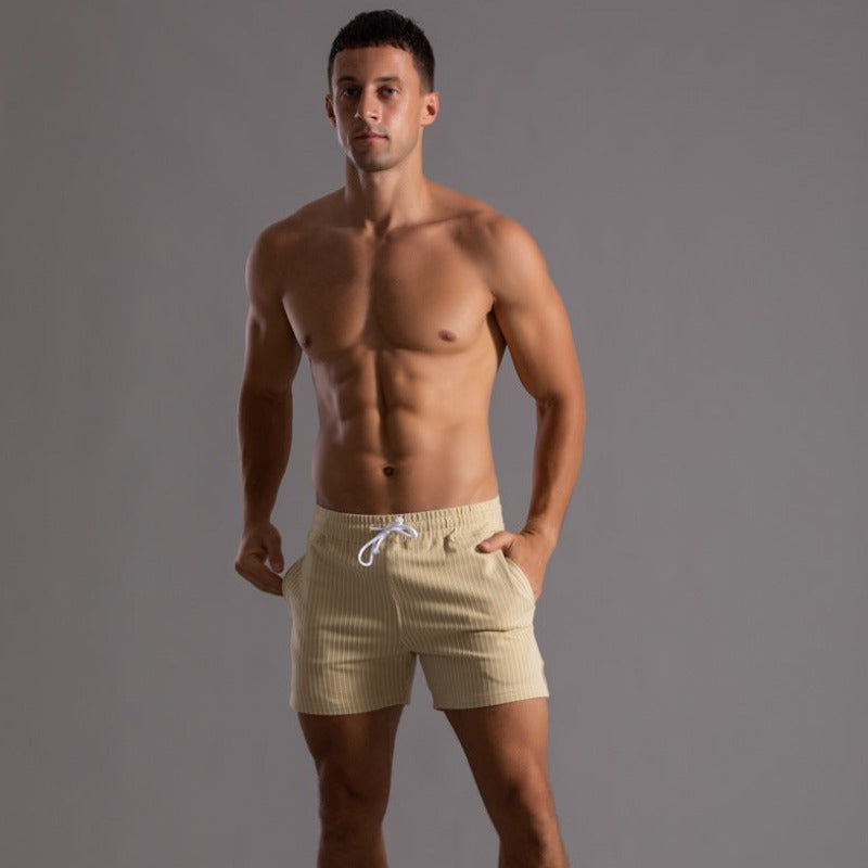 Sportliche Herren-Shorts mit körpernaher Passform und Kordelzug