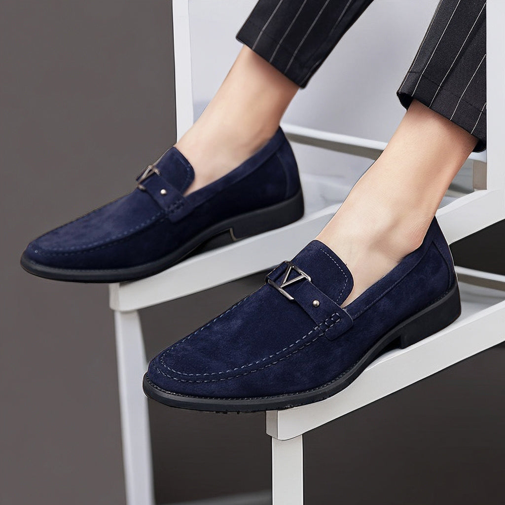 Herren Wildleder Loafer mit Metallschnalle