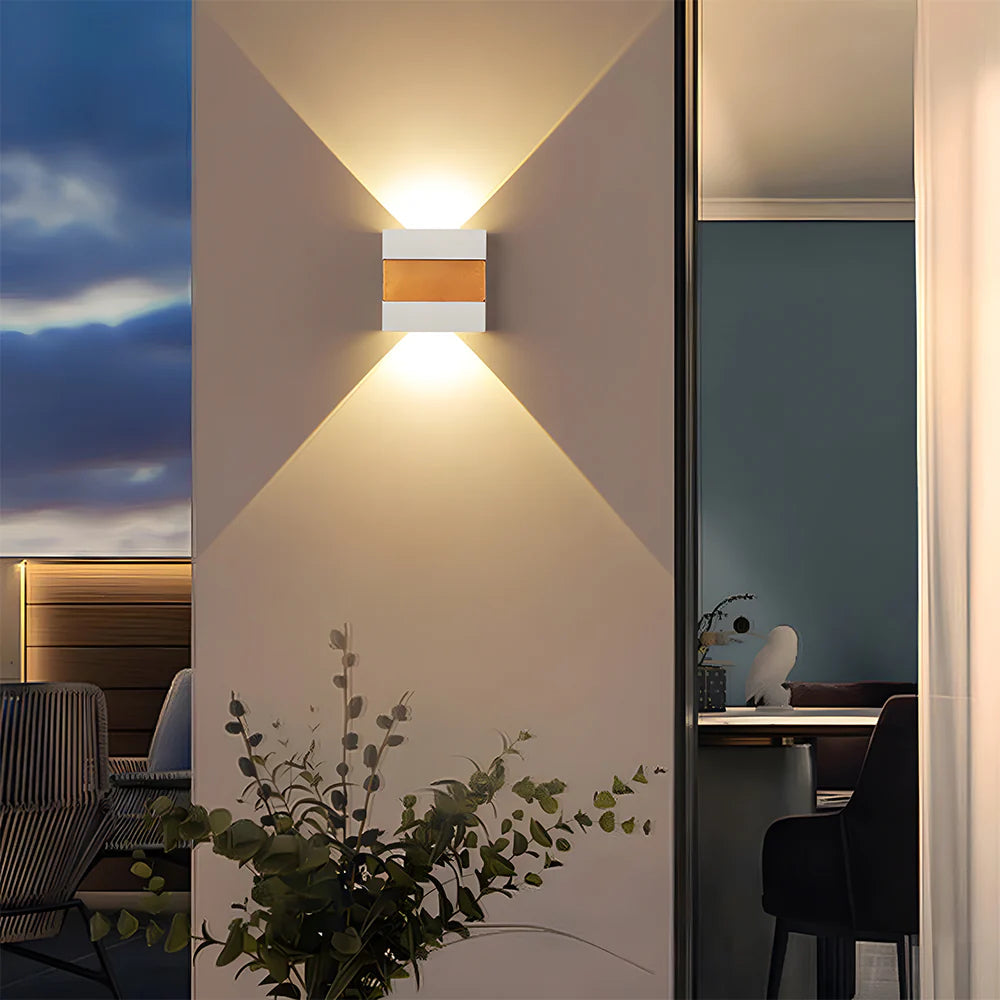 Moderne rechteckige Doppelkopf -LED -Wandlampe im Freien