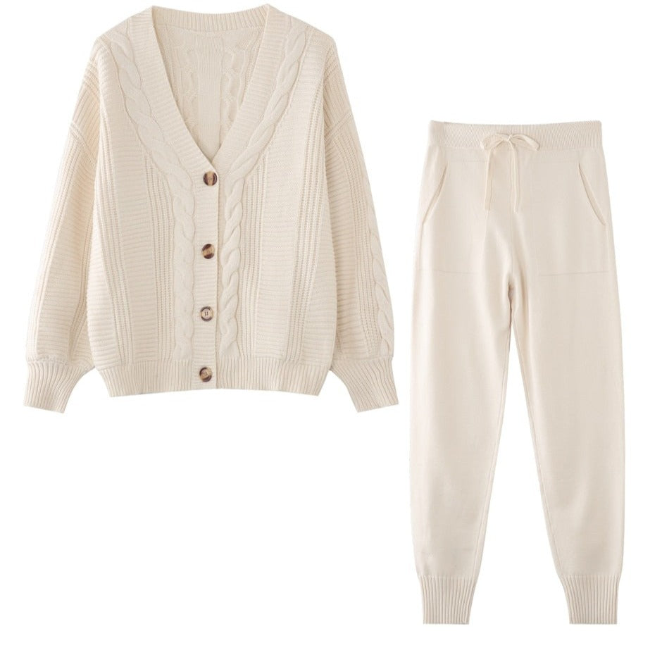 Damen Strick-Zweiteiler mit Cardigan und Hose gemütlich für Herbst und Winter