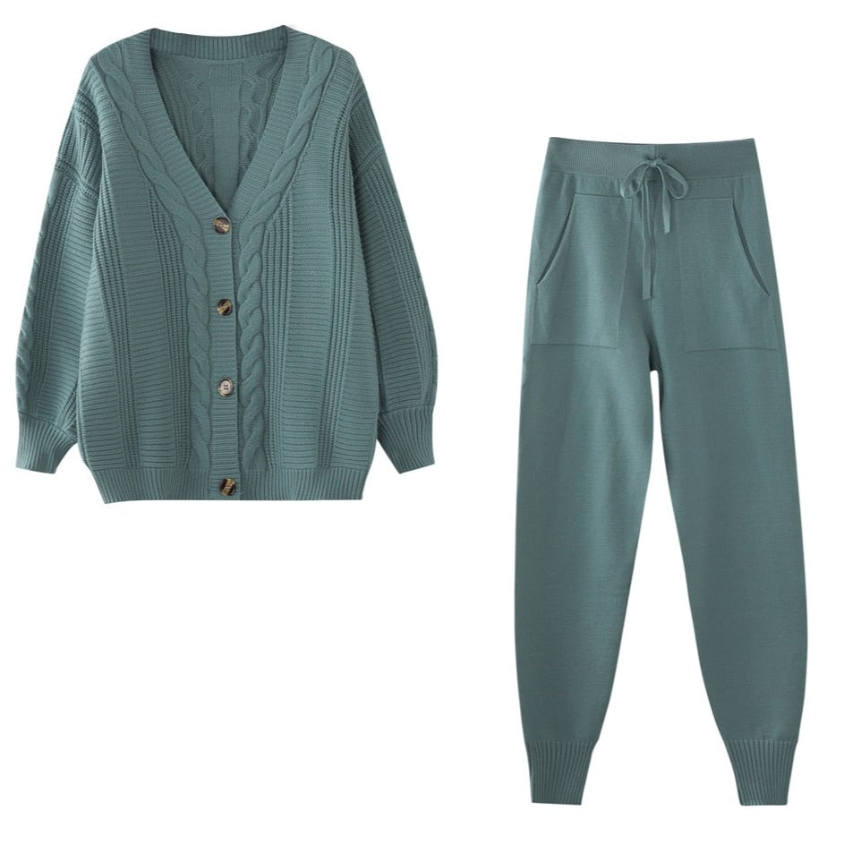 Damen Strick-Zweiteiler mit Cardigan und Hose gemütlich für Herbst und Winter