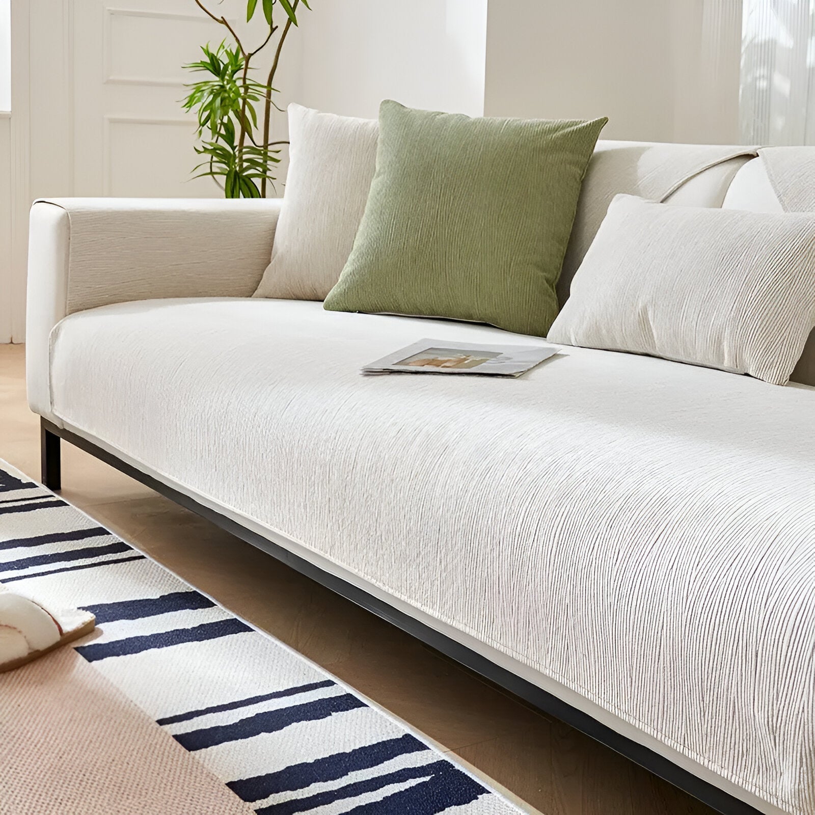 UniQuilted | Hochdichter Chenille Sofabezug Mit Silikonrückseite