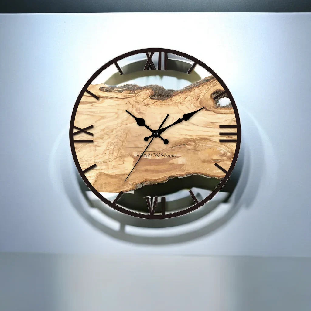 Holzoptik Wanduhr mit