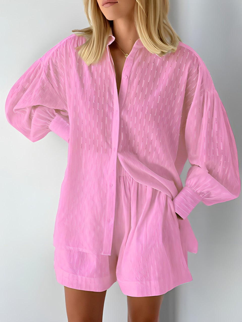Zweiteiliges Sommer-Set für Damen aus Bluse und Shorts – Luftig & Stilvoll