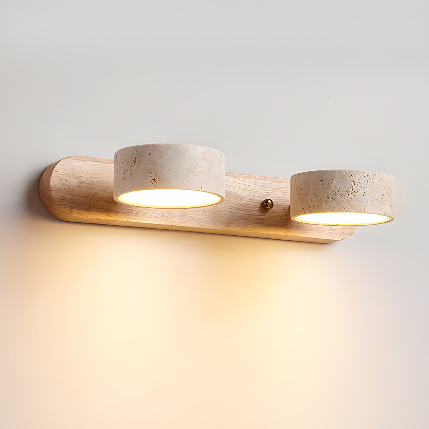 Travero Duo Wandleuchte – Modern, Doppelarm, Travertin-Optik