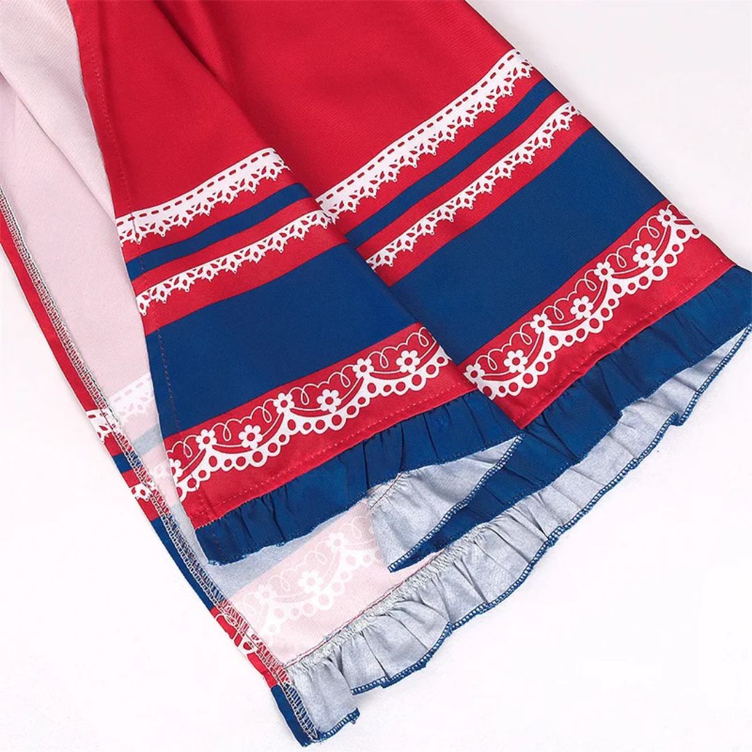 Traditionelles Dirndlkleid in Rot-Blau mit Schürze – ideal fürs Oktoberfest