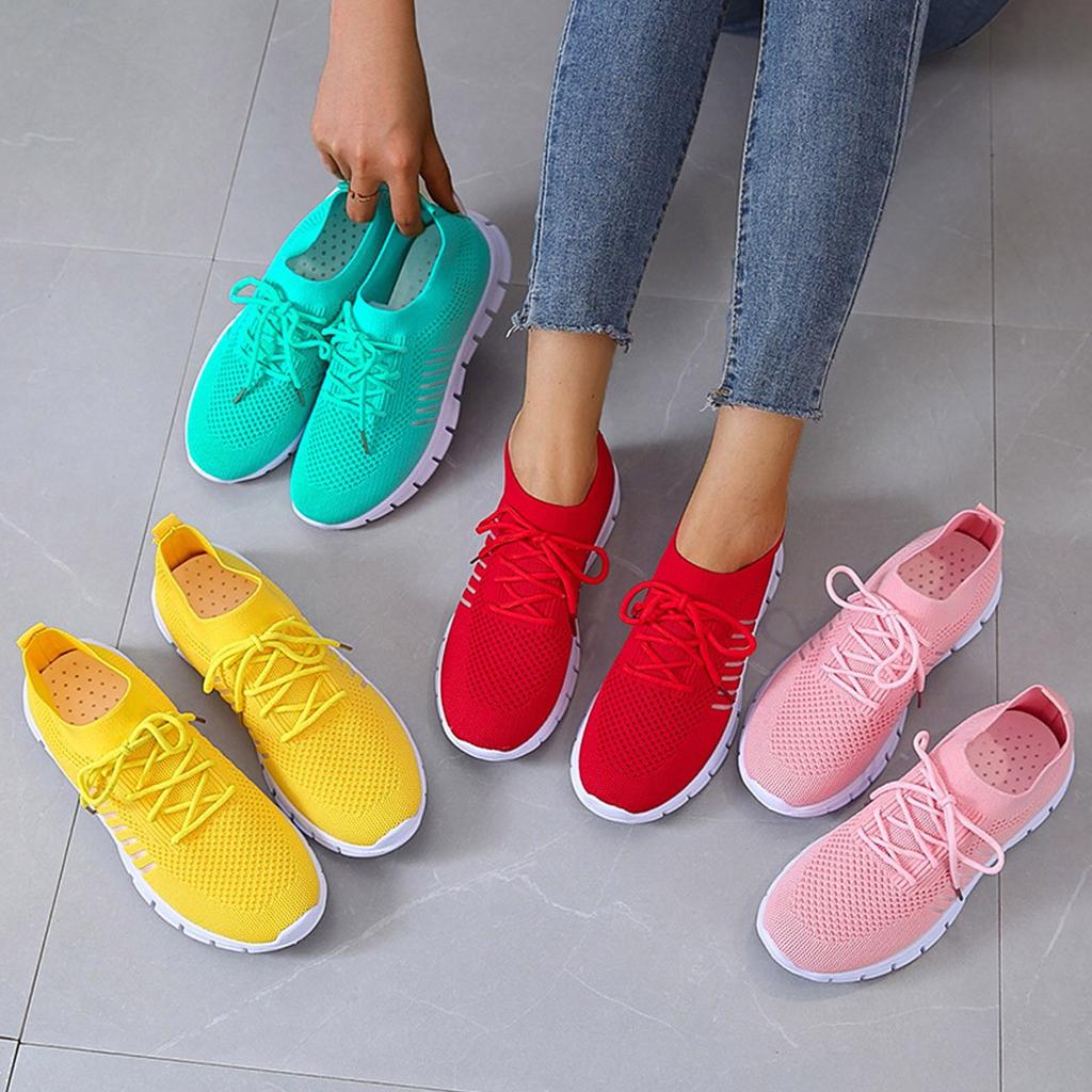 Bequeme Damen-Sneaker in leuchtenden Farben für Alltag und Freizeit