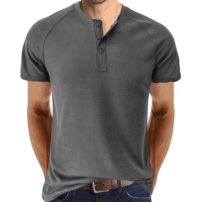 Herren Henleyshirt im Tough-Guy-Stil mit kurzen Ärmeln
