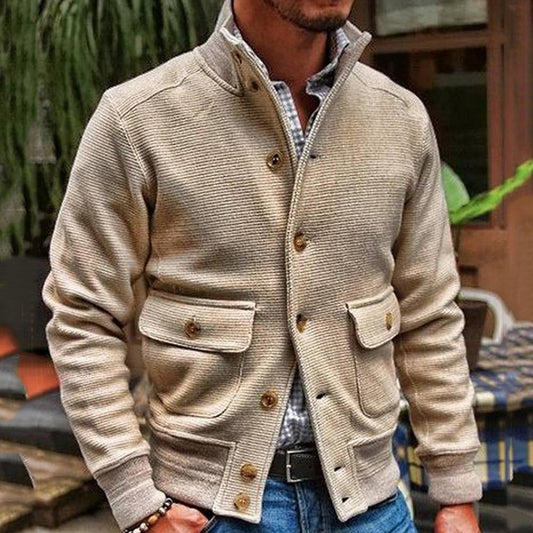 Herren Jacke mit Stehkragen und Taschen im klassischen Stil