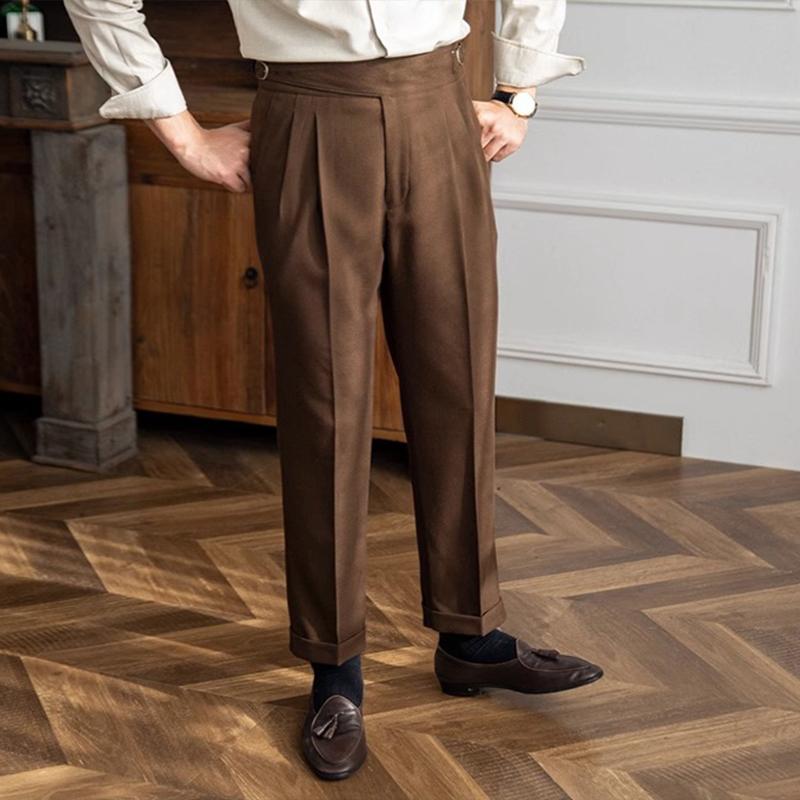 Herren Anzughose mit hohem Bund und schmalem geradem Bein im britischen Stil