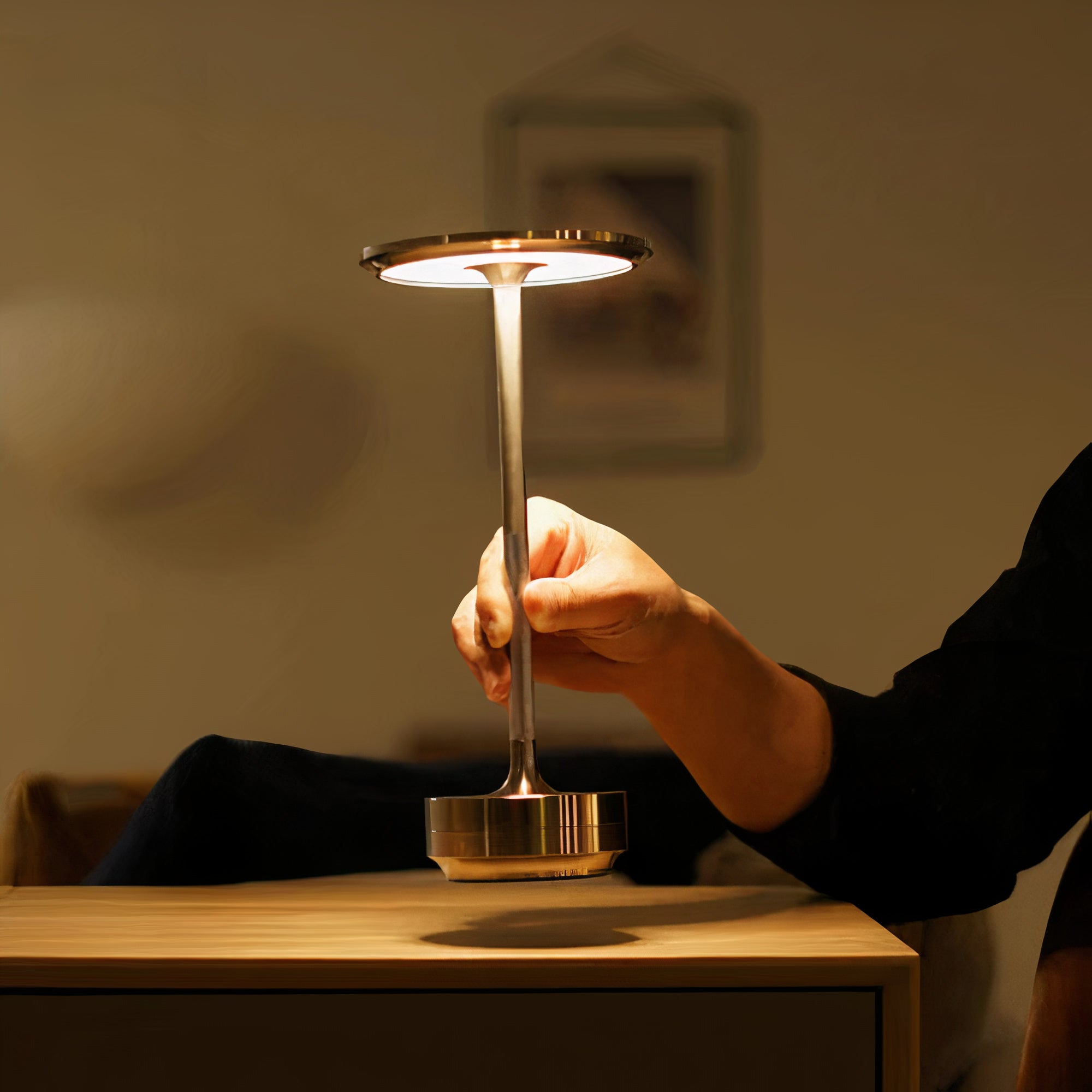 luxuriöse kabellose Tischleuchte