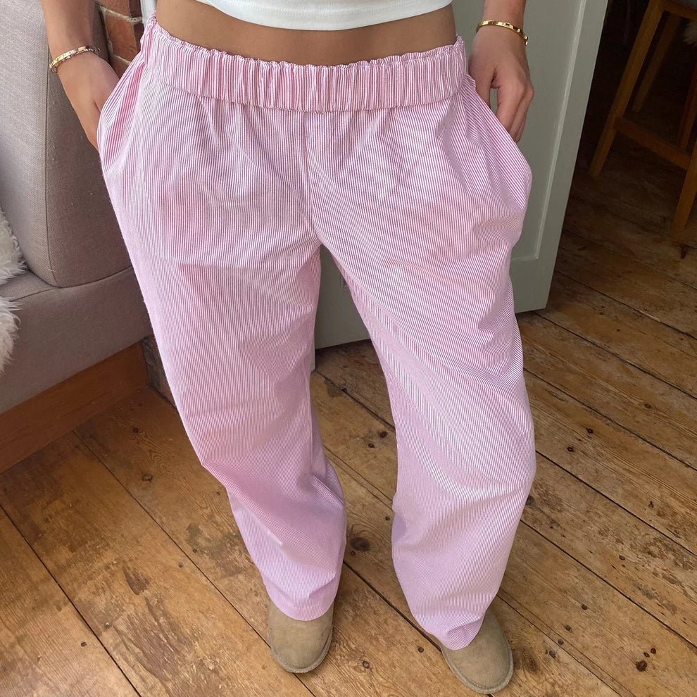 Damen Cordhose mit Gummibund und geradem Bein
