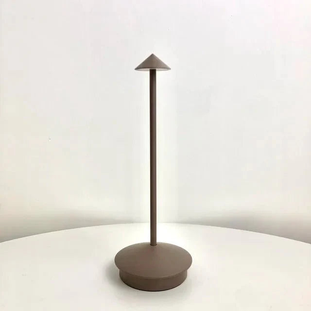 LED-Pfeilkopf-Tischlampe kabellos mit Touchfunktion