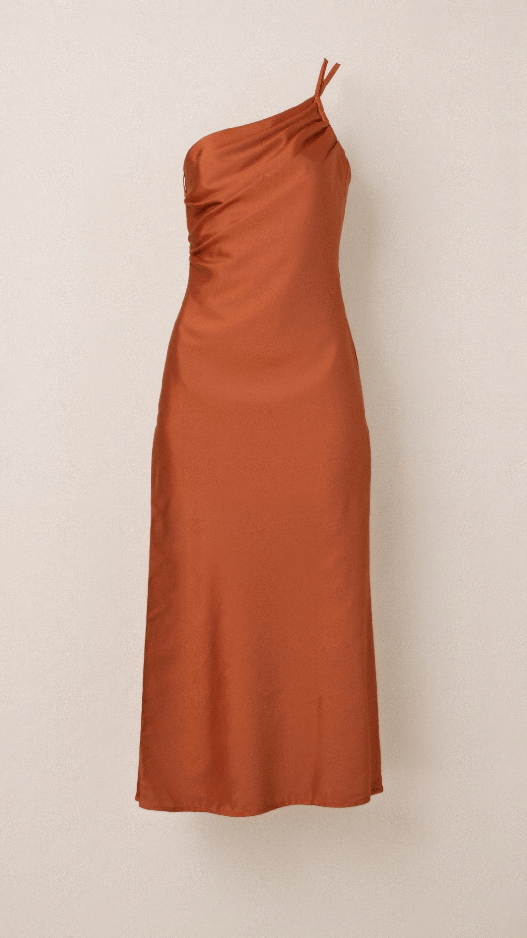 Elegantes Satin-Trägerkleid – Zeitlose Schönheit für besondere Anlässe