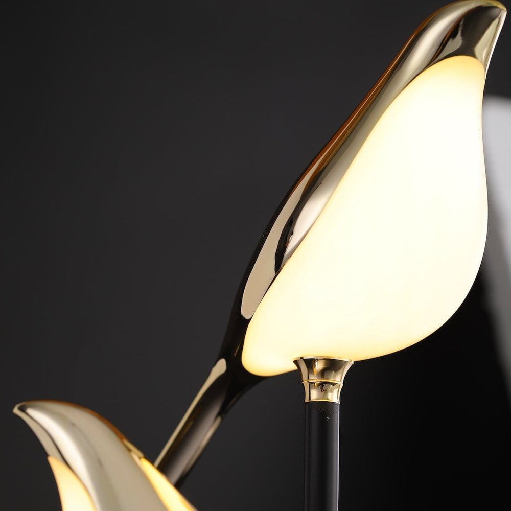 Kabellose LED-Tischlampe mit doppelt vogelähnlichem Design und warmem Licht