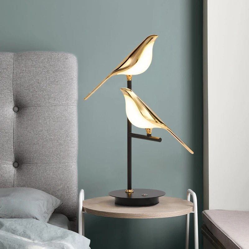 Kabellose LED-Tischlampe mit doppelt vogelähnlichem Design und warmem Licht