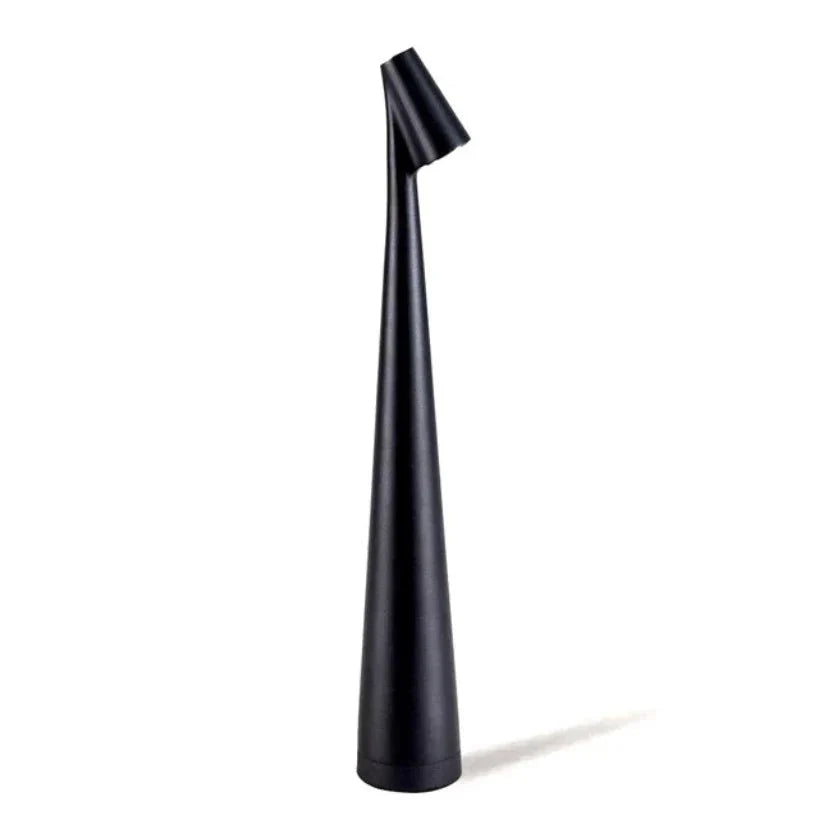 Minimalistische dimmbare Tischleuchte mit Touch in modernem Design