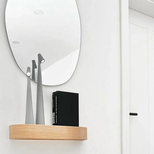 Minimalistische dimmbare Tischleuchte mit Touch in modernem Design