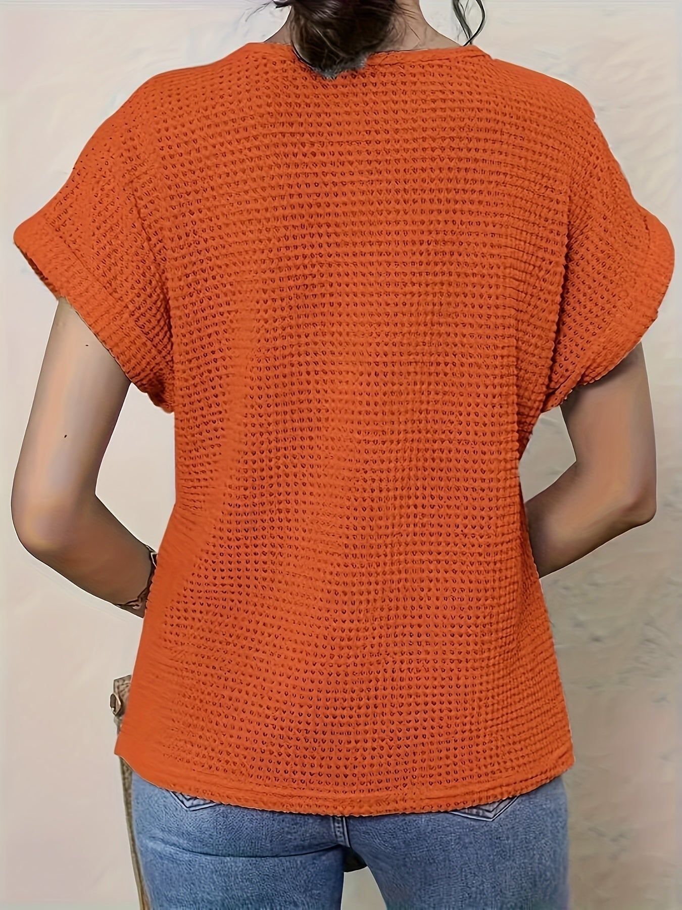 Damen Häkelshirt mit V-Ausschnitt und Lochmuster