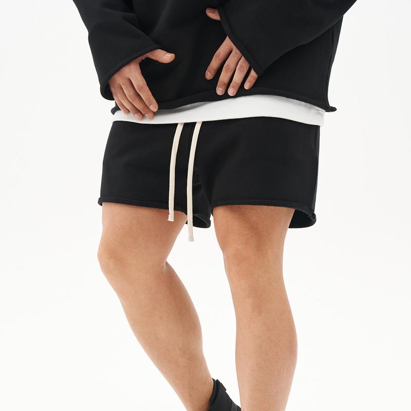 Herren Baumwoll-Shorts mit Rohkanten und Loose Fit