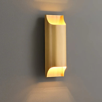 Leclerc Form Messinglampe