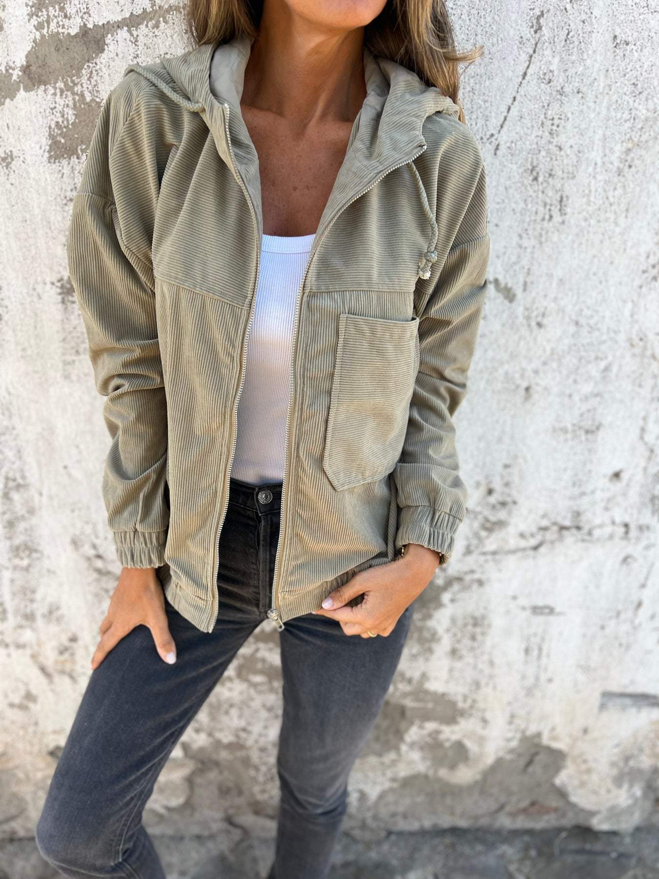 Damen Freizeitjacke mit Kapuze und Reißverschluss