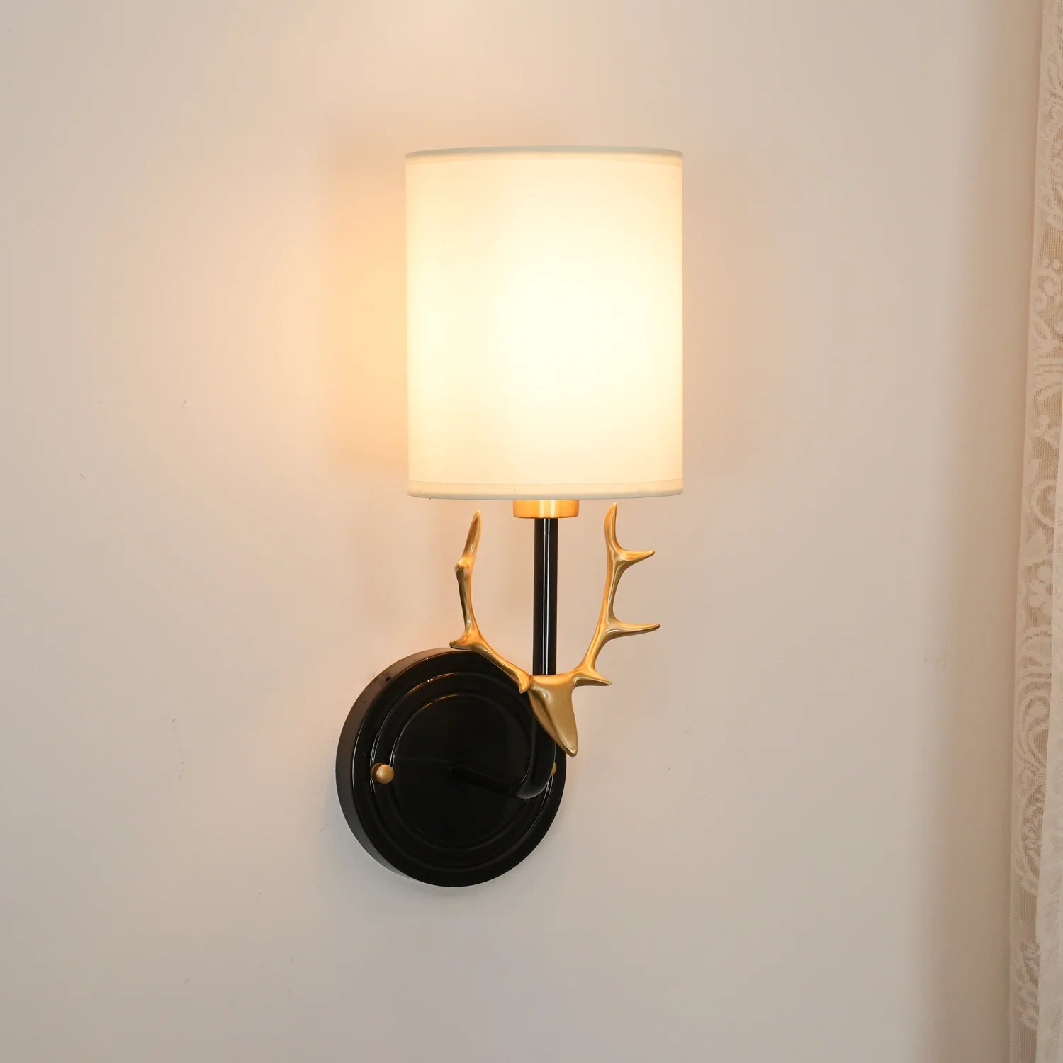 Geweihwandlampe