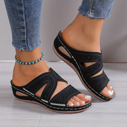 Damen Sommerschuhe mit Kreuzriemen und Keilabsatz