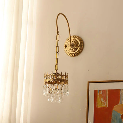 Klassische Kristall Wandleuchte mit warmem LED-Licht