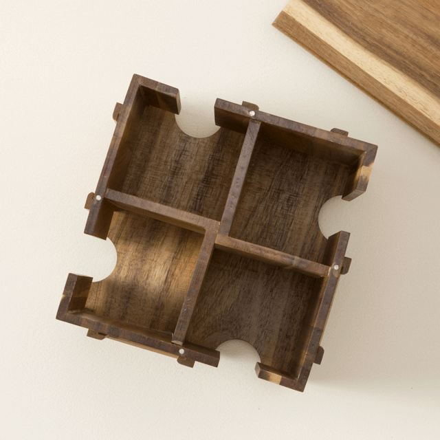 Drehbare Teebox aus Holz mit Fächern