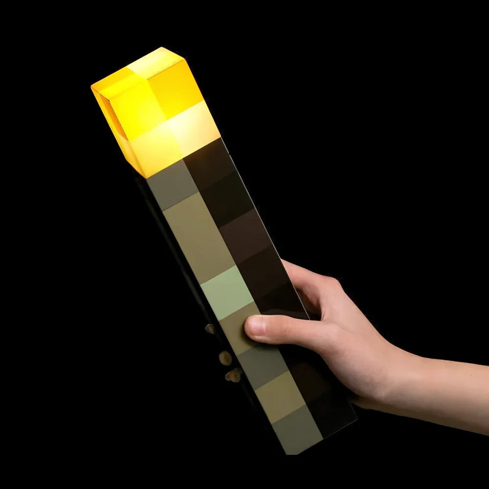 PixelFlame Retro Garten Fackel LED Lampe im Spiele Design