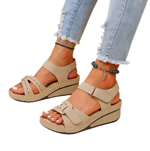Damen Keilsandaletten mit verstellbarem Riemen und bequemer Sohle