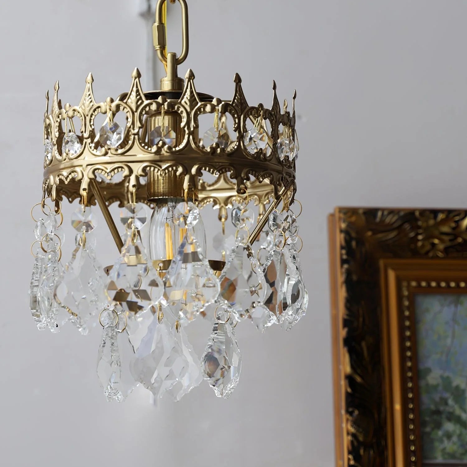 Klassische Kristall Wandleuchte mit warmem LED-Licht