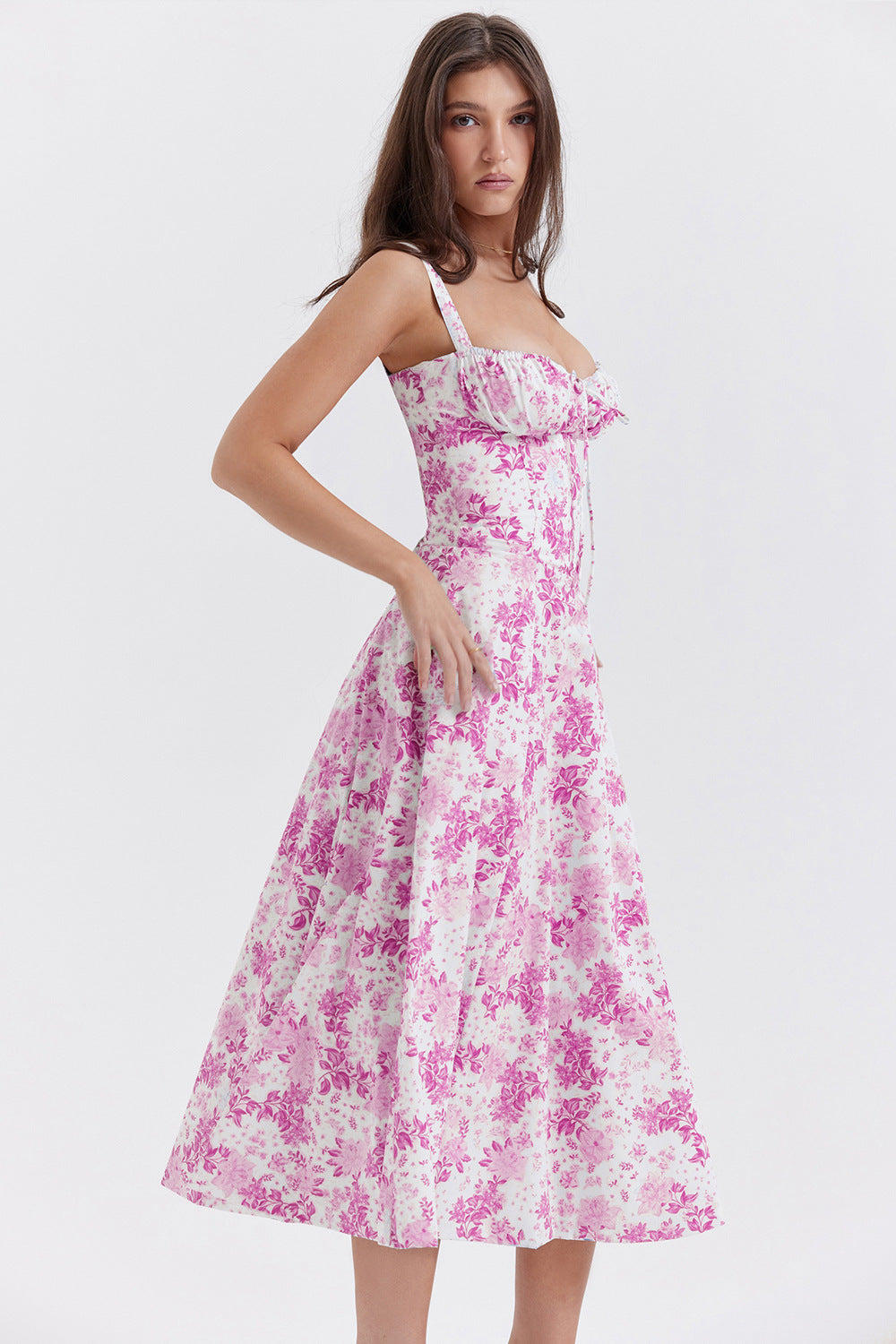 Midikleid mit Blumendruck und Schlitz
