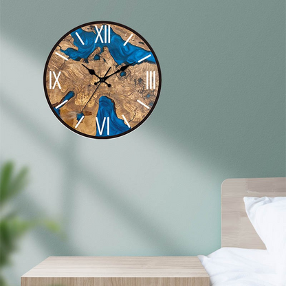 Holzoptik Wanduhr mit