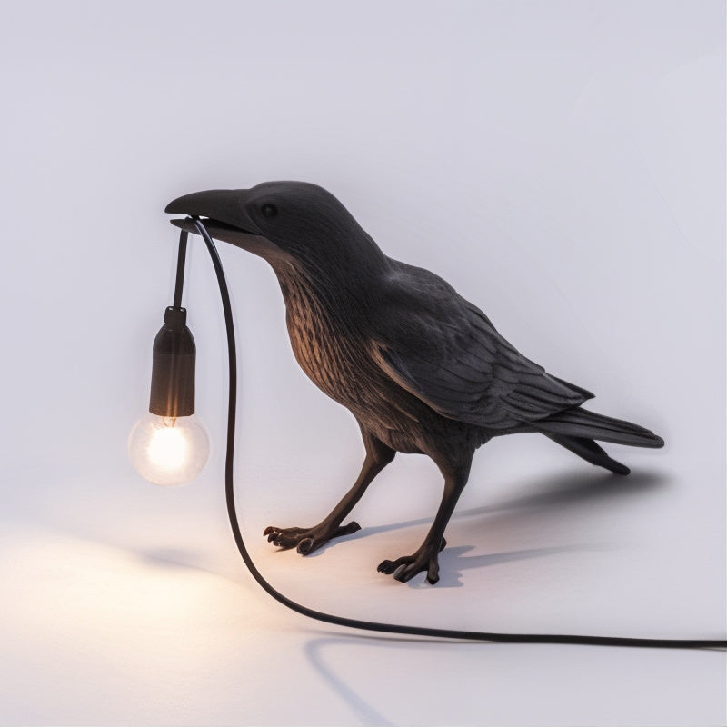 AvianGlow - Künstlerische Tischlampe aus Harz für das Schlafzimmer
